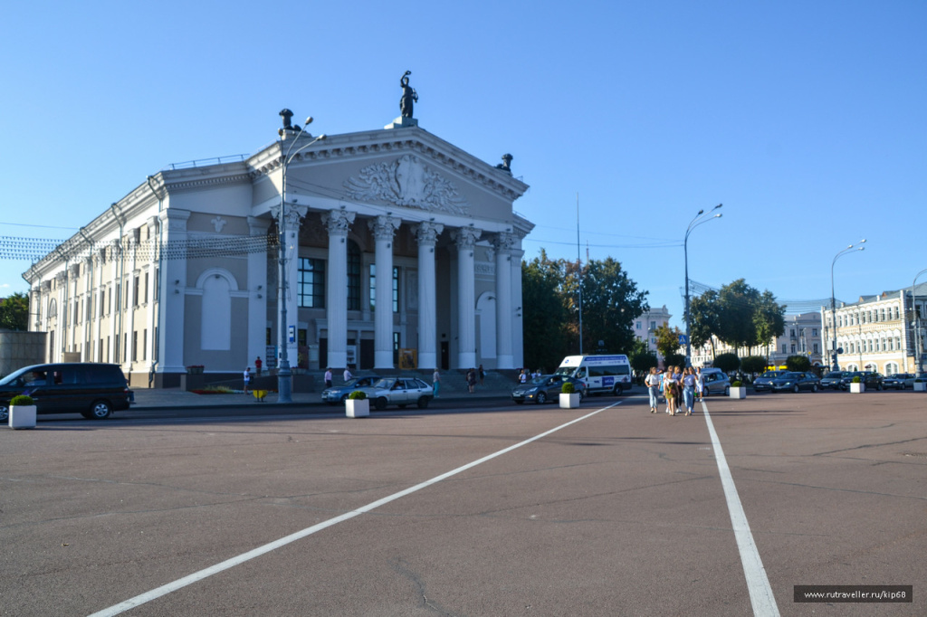 Драм театр (1).jpg Драм театр (1).jpg